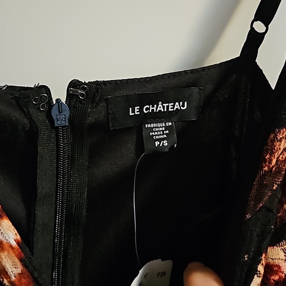 Le chateau dress size s - Picture 3 of 5
